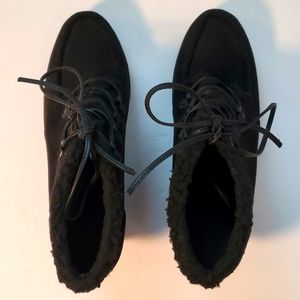 Rampage Lace-up Black Wedge Booties | Size 9.5